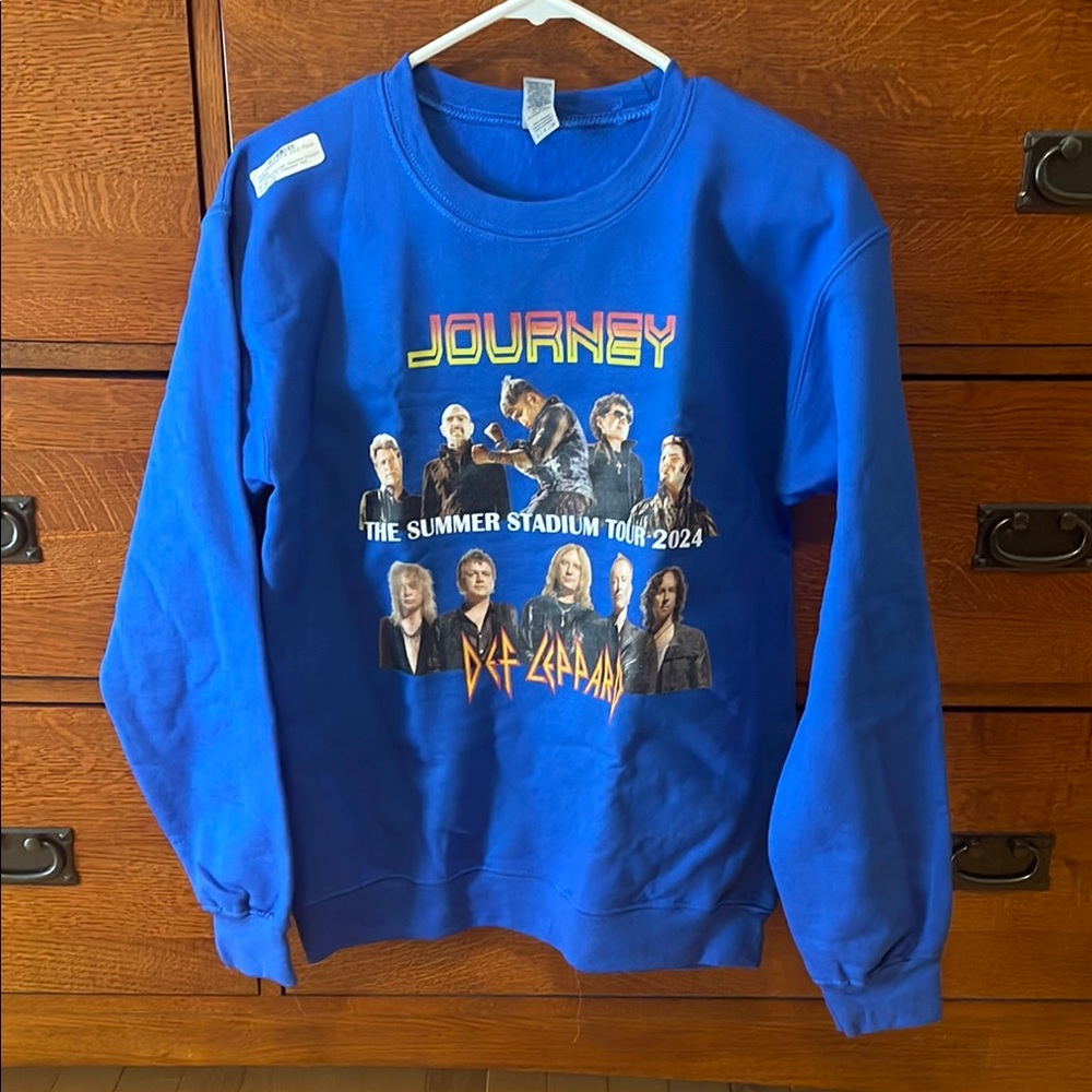 Deff Leppard Journey Summer Concert Vibrant Crewneck Sweatshirt with Graphic